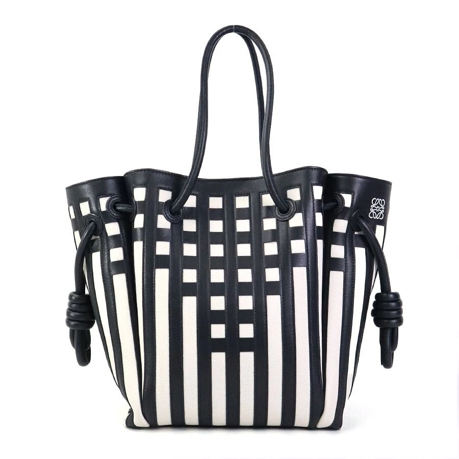 LOEWE FLAMENCO KNOT HANDBAG TOTE BAG BLACK/WHITE: LOEWE Flamenco Knot Handbag Tote Bag Black/White Brand: LOEWE Type: Handbag Material: leather Color: Black White Size: W:9.3inx H:11.0inx D:3.7in Handle drop:6.7in Accessories: None Access