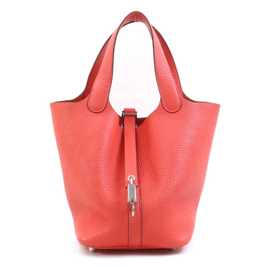 HERMES PICOTIN LOCK PM HANDBAG PINK TAURILLON CLEMENCE: HERMES Picotin Lock PM Handbag Pink Taurillon Clemence Brand: HERMES Type: Handbag Material: Taurillon Clemence Color: Estimated Rose The Laiton Kiss Size: W:7.1inx H:7.1inx D:4.9in Handle Length: