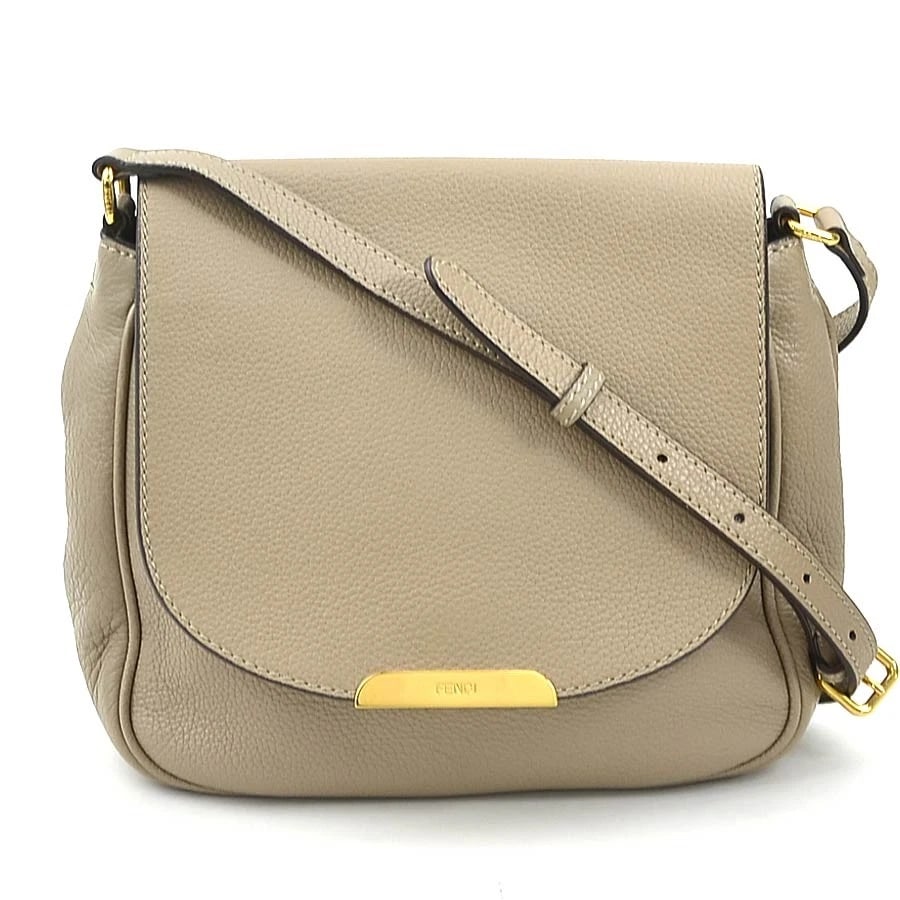FENDI SHOULDER BAG BEIGE LEATHER/GOLDTONE: FENDI Shoulder Bag Beige Leather/Goldtone Brand: FENDI Type: Shoulder Bag Material: leather Color: Beige Size: W:8.7inx H:8.7inx D:4.1in Shoulder Length:?Max? 49.2in Accessories: None Acce