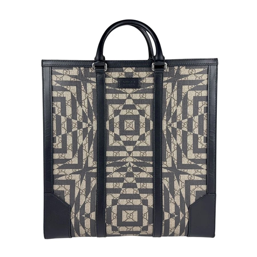 GUCCI GG KALEIDOSCOPE SHOULDER BAG HANDBAG BLACK: GUCCI GG Kaleidoscope Shoulder Bag Handbag Black Brand: GUCCI Type: Shoulder Bag Material: PVC Color: Black X Beige Size: W:14.6inx H:15.0inx D:4.7in Handle Length:13.0in Handle drop:4.7in Shoulde