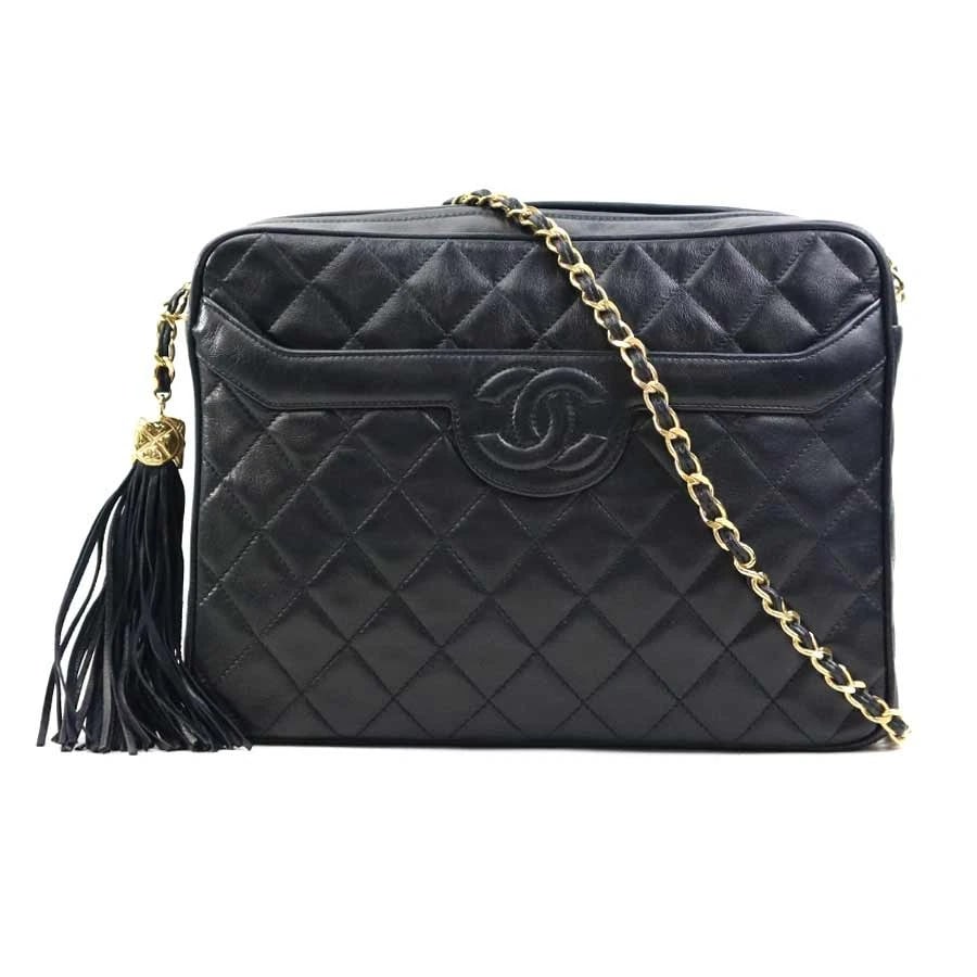CHANEL MATELASSE CHAIN SHOULDER BAG BLACK/GOLD: CHANEL Matelasse Chain Shoulder Bag Black/Gold Brand: CHANEL Type: Shoulder Bag Material: leather Color: Black Size: W:10.6inx H:7.9inx D:2.8in Shoulder drop:19.3in Accessories: None Acces