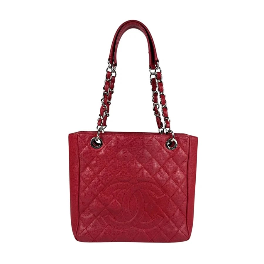 CHANEL MATELASSE HANDBAG RED/SILVER LEATHER/METAL: CHANEL Matelasse Handbag Red/Silver Leather/Metal Brand: CHANEL Type: Handbag Material: Caviar skin leather Color: Red Size: W:8.7inx H:9.1inx D:3.1in Shoulder Length: 19.7in Accessories: None