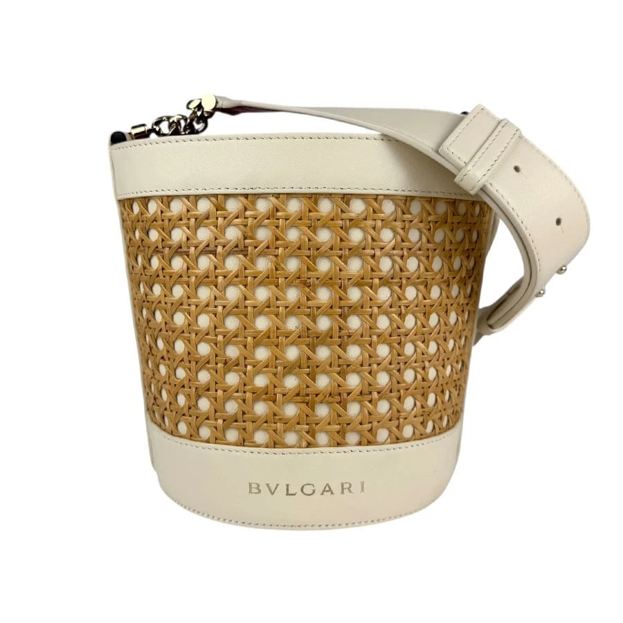 BVLGARI SERPENTI FOREVERSHOULDER BAG OFF WHITE: BVLGARI Serpenti ForeverShoulder Bag Off White Brand: BVLGARI Type: Shoulder Bag Material: leather Color: Off White X Brown X Pink Size: W:5.9inx H:6.7inx D:5.9in Shoulder Length: 41.3in Accessor