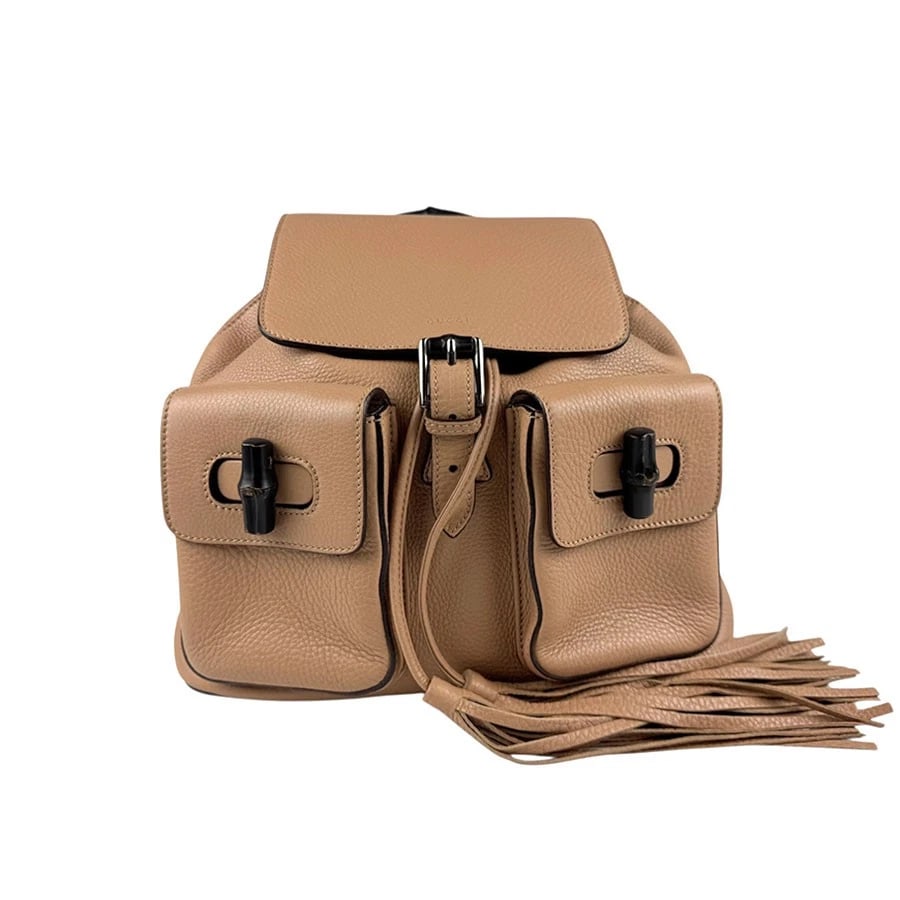 GUCCI BAMBOO BACKPACK BEIGE BROWN LEATHER: GUCCI Bamboo Backpack Beige Brown Leather Brand: GUCCI Type: Backpack Material: leather Color: Beige Brown Size: W:11.8inx H:11.0inx D:3.5in Handle Length:11.0in Shoulder Length: 27.6in Accessori