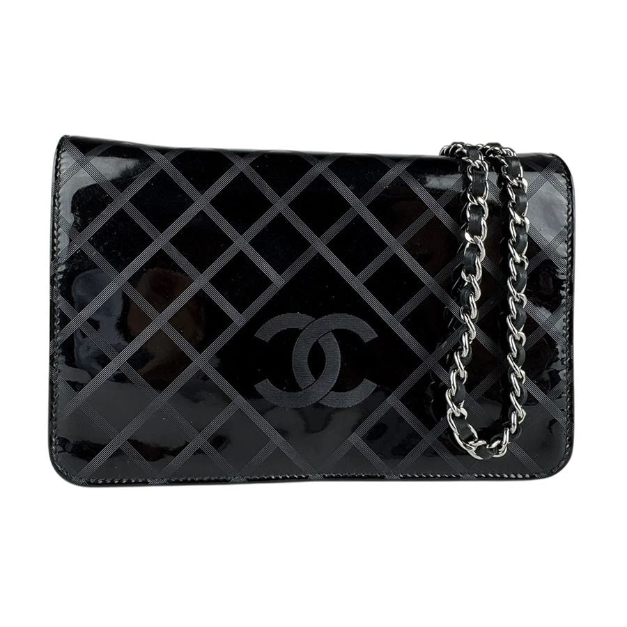 CHANEL WALLET ON CHAIN CROSSBODY BAG BLACK/SILVER: CHANEL Wallet on Chain Crossbody Bag Black/Silver Brand: CHANEL Type: Other accessories Material: enamel Color: Black Size: W:7.1inx H:5.1inx D:1.2in Shoulder Length: 52.0in Accessories: None