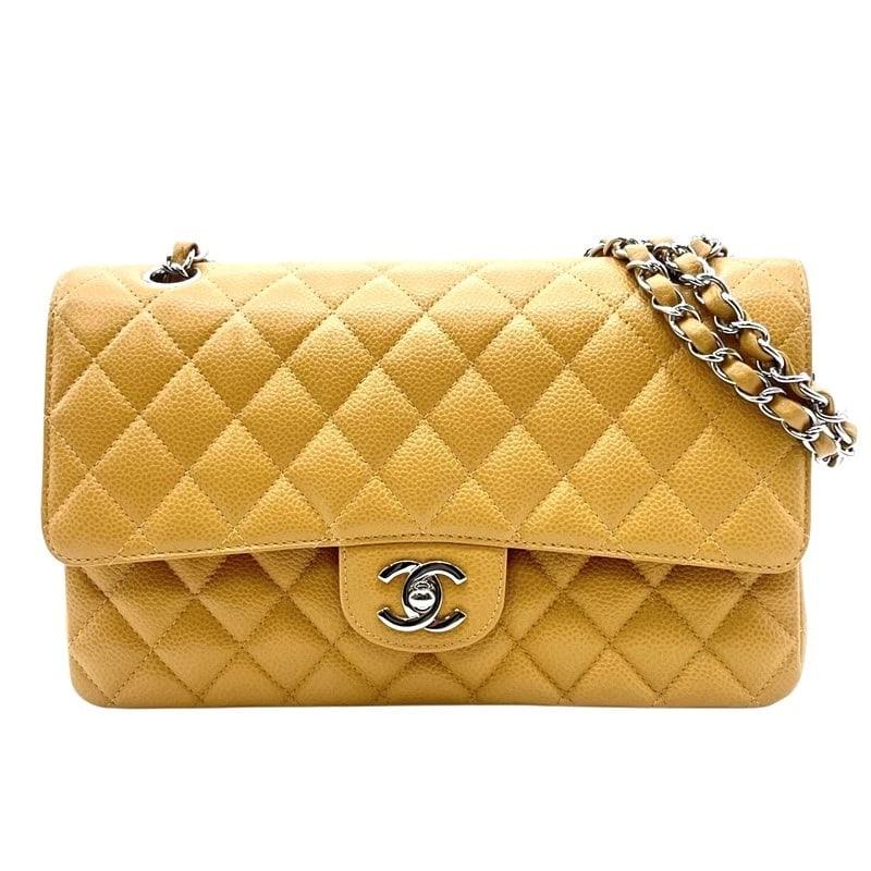 CHANEL MATRASSE 25 SHOULDER BAG: CHANEL Matrasse 25 Shoulder Bag Brand: CHANEL Type: Shoulder Bag Material: Caviar skin Color: Beige SilverHardware Size: W9.8 x H6.1x D2.8inch Shoulder:34.6inch Accessories: None Accessories