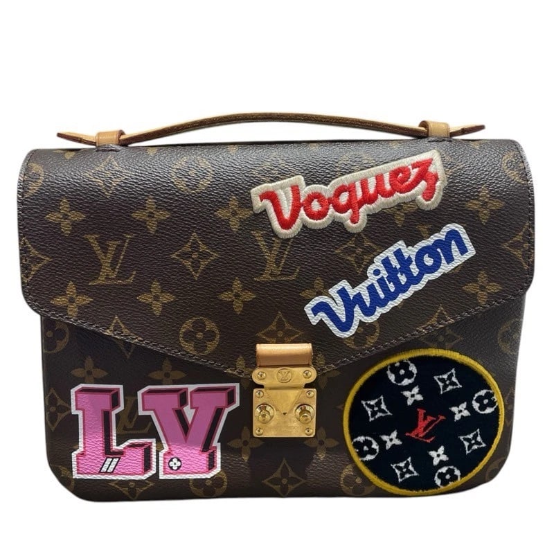 LOUIS VUITTON POCHETTE METIS MM PATCHES SHOULDER BAG: LOUIS VUITTON Pochette Metis MM Patches Shoulder Bag Brand: LOUIS VUITTON Type: Shoulder Bag Material: Monogram Color: None Size: W9.4 x H7.1x D1.8inch Accessories: None Accessories Notice