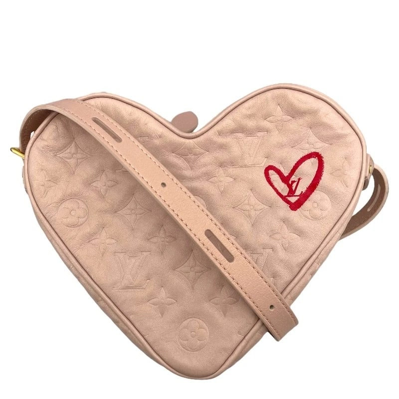 LOUIS VUITTON SAC COOL FALL IN LOVE HEART SHOULDER BAG: LOUIS VUITTON Sac Cool Fall in Love Heart Shoulder Bag Brand: LOUIS VUITTON Type: Shoulder Bag Material: Ram Color: pink Size: W8.7 x H7.9x D2.6inch Shoulder:38.2inch Accessories: None Acc