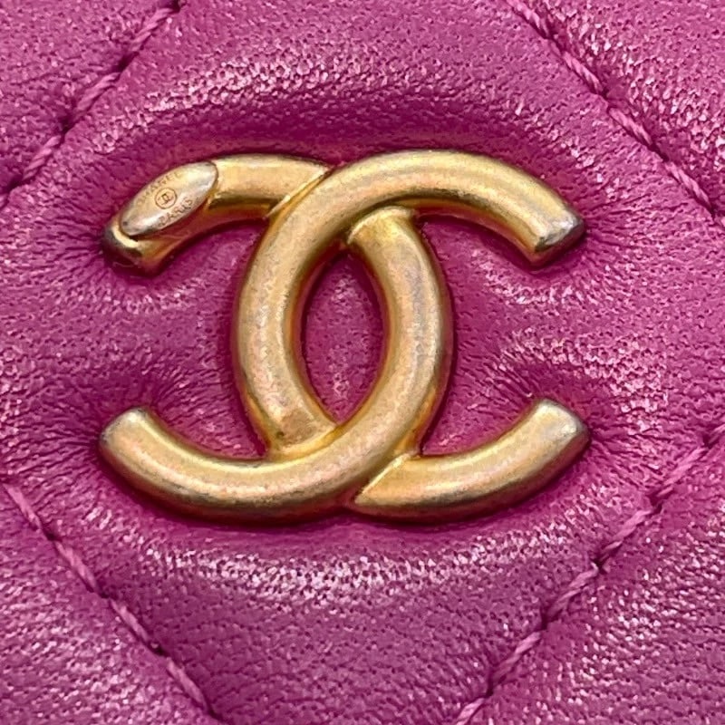 CHANEL CHAINSHOULDER BAG - 9
