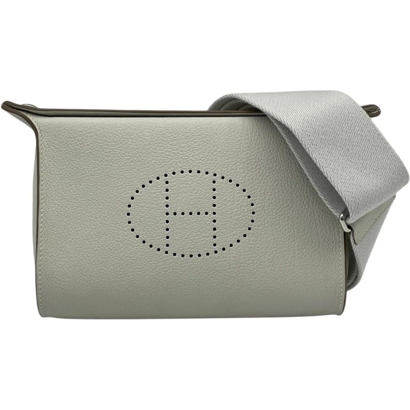 HERMES VIDOPOSCH SHOULDER BAG: HERMES Vidoposch Shoulder Bag Brand: HERMES Type: Shoulder Bag Material: Togo Color: Griper SVHardware Size: W8.3 x H5.5x D1.6inch Shoulder:31.5inch Accessories: None Accessories Notice: W