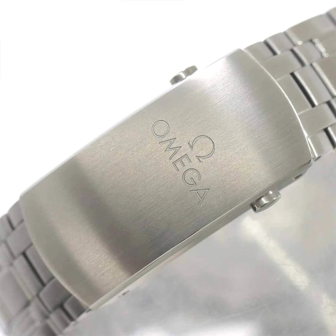 OMEGA SEAMASTER AUTOMATIC DATE BLUE DIAL - 3