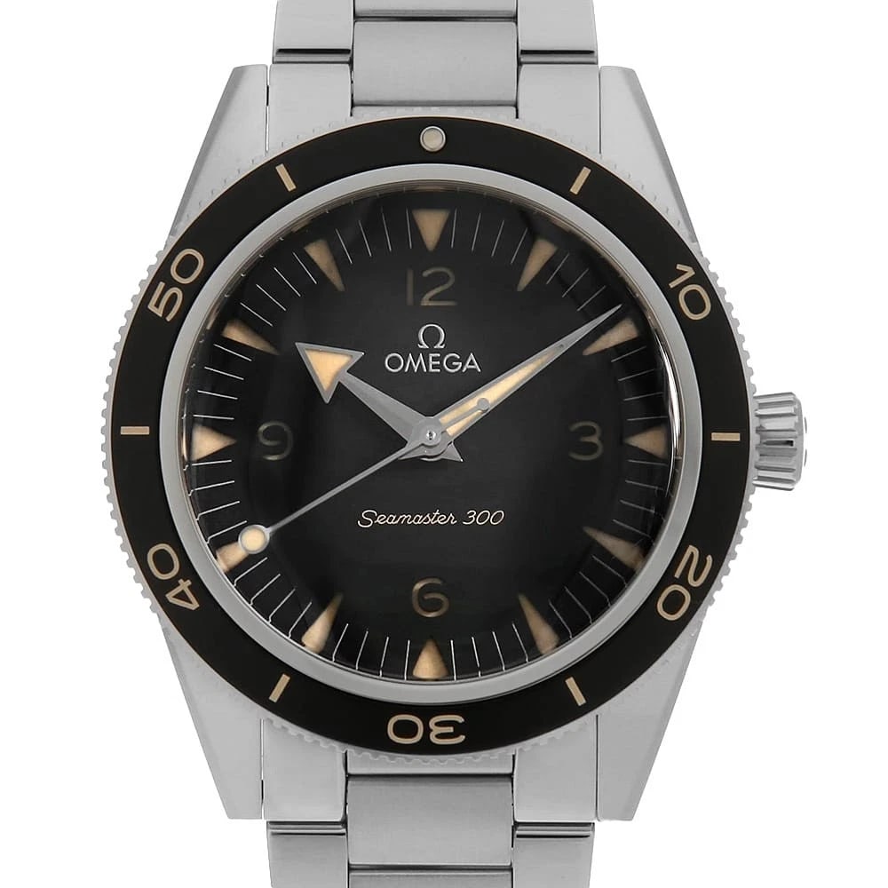 OMEGA SEAMASTER CO-AXIAL MASTER CHRONOMETER WATCH: OMEGA Seamaster Co-Axial Master Chronometer Watch Brand: OMEGA Type: Wrist watch Material: Band Material Stainless Steel, Case Material Stainless Steel Color: Dial Color Black Size: Band Size 20.5