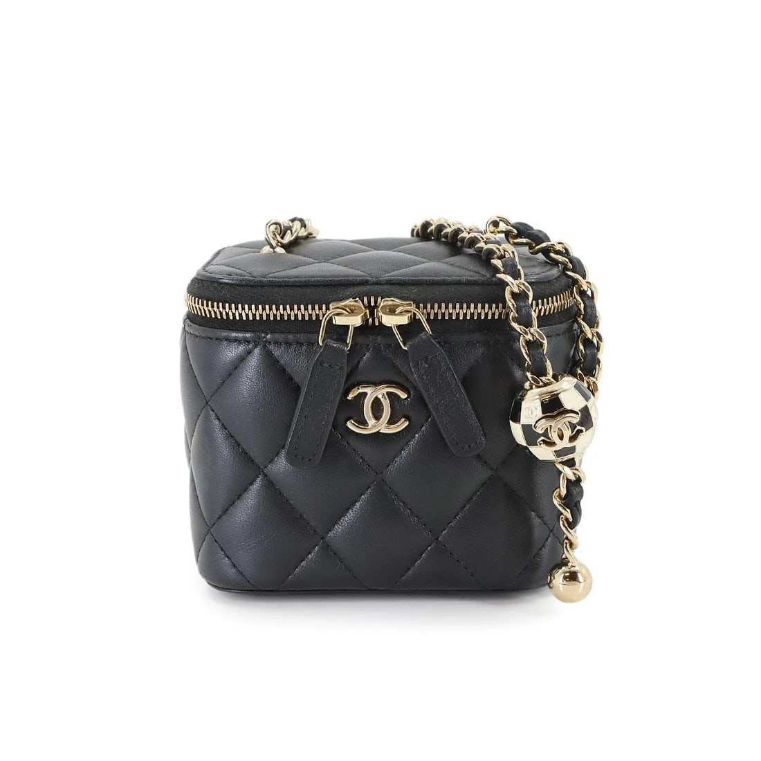 CHANEL MATELASSE VANITY CHAIN SHOULDER BAG LEATHER BLACK: CHANEL Matelasse Vanity Chain Shoulder Bag Leather Black Brand: CHANEL Type: Shoulder Bag Material: Leather Color: Black Size: W 4.13 inch, H 3.54 inch, D 2.76 inch Shoulder 46.9inch (119cm) Acce