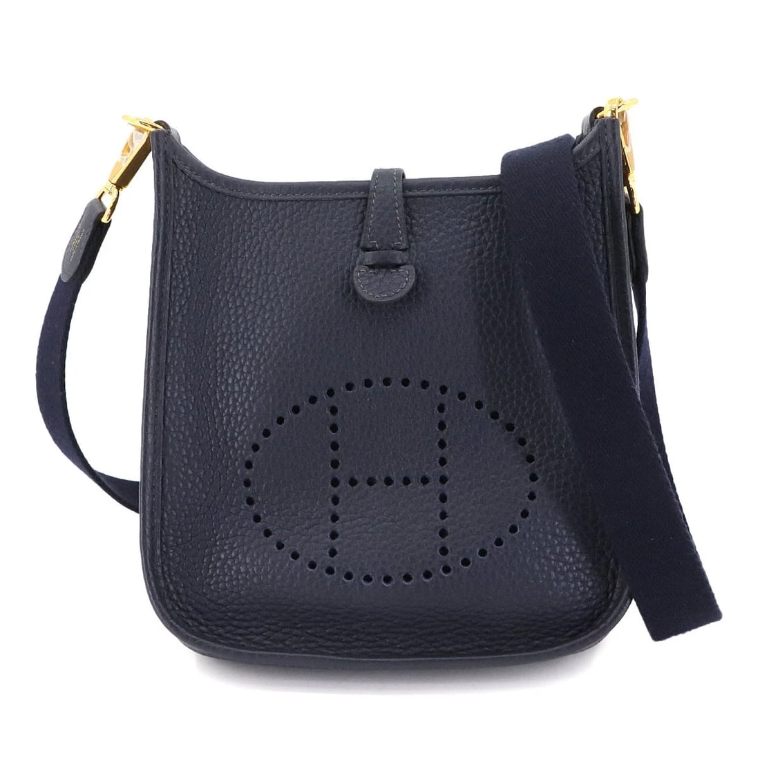 HERMES EVELYNE SHOULDER BAG TAURILLON CLEMENCE BLEU NUIT: HERMES Evelyne Shoulder Bag Taurillon Clemence Bleu Nuit Brand: HERMES Type: Shoulder Bag Material: Taurillon Clemence Color: Bleu Nuit Size: W 6.69 inch, H 7.28 inch, D 2.17 inch Shoulder 44.3inc