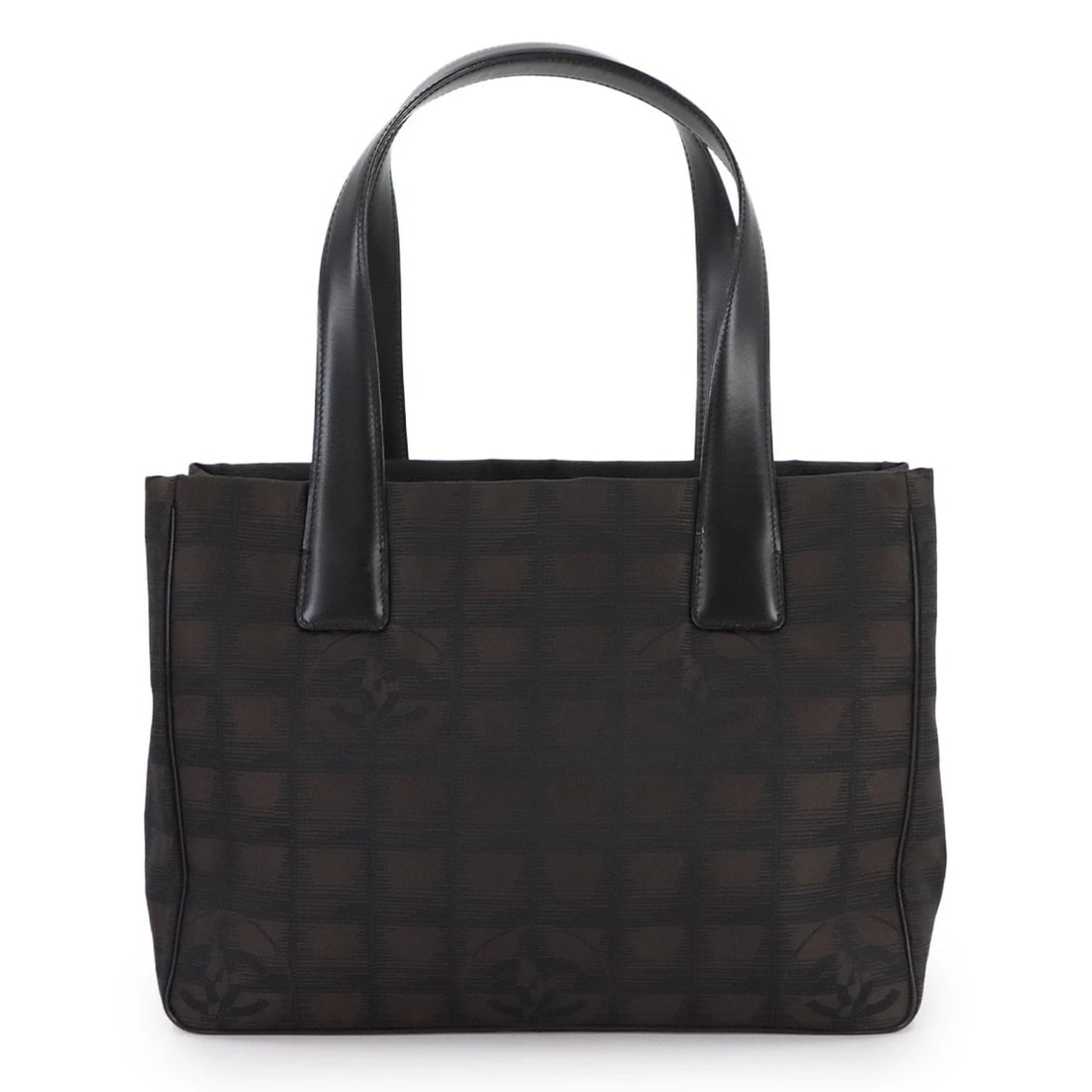 CHANEL NEW TRAVEL LINE TOTE PM BAG NYLON JACQUARD LEATHER BROWN: CHANEL New Travel Line Tote PM Bag Nylon Jacquard Leather Brown Brand: CHANEL Type: Tote Bag Material: Nylon Jacquard , Leather Color: Dark Brown , Black Size: W 11.02 inch, H 8.46 inch, D 4.72 in