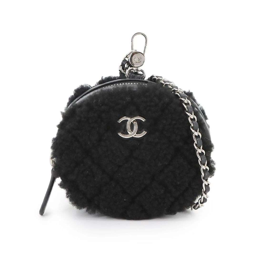 CHANEL COCO NEIGE MATELASSE CHAIN POUCH SHEARLING LEATHER BLACK: CHANEL Coco Neige Matelasse Chain Pouch Shearling Leather Black Brand: CHANEL Type: Pouch Material: Shearling , Leather Color: Black Size: W 4.33 inch, H 3.54 inch, D 2.36 inch Handle 33.9inch (86
