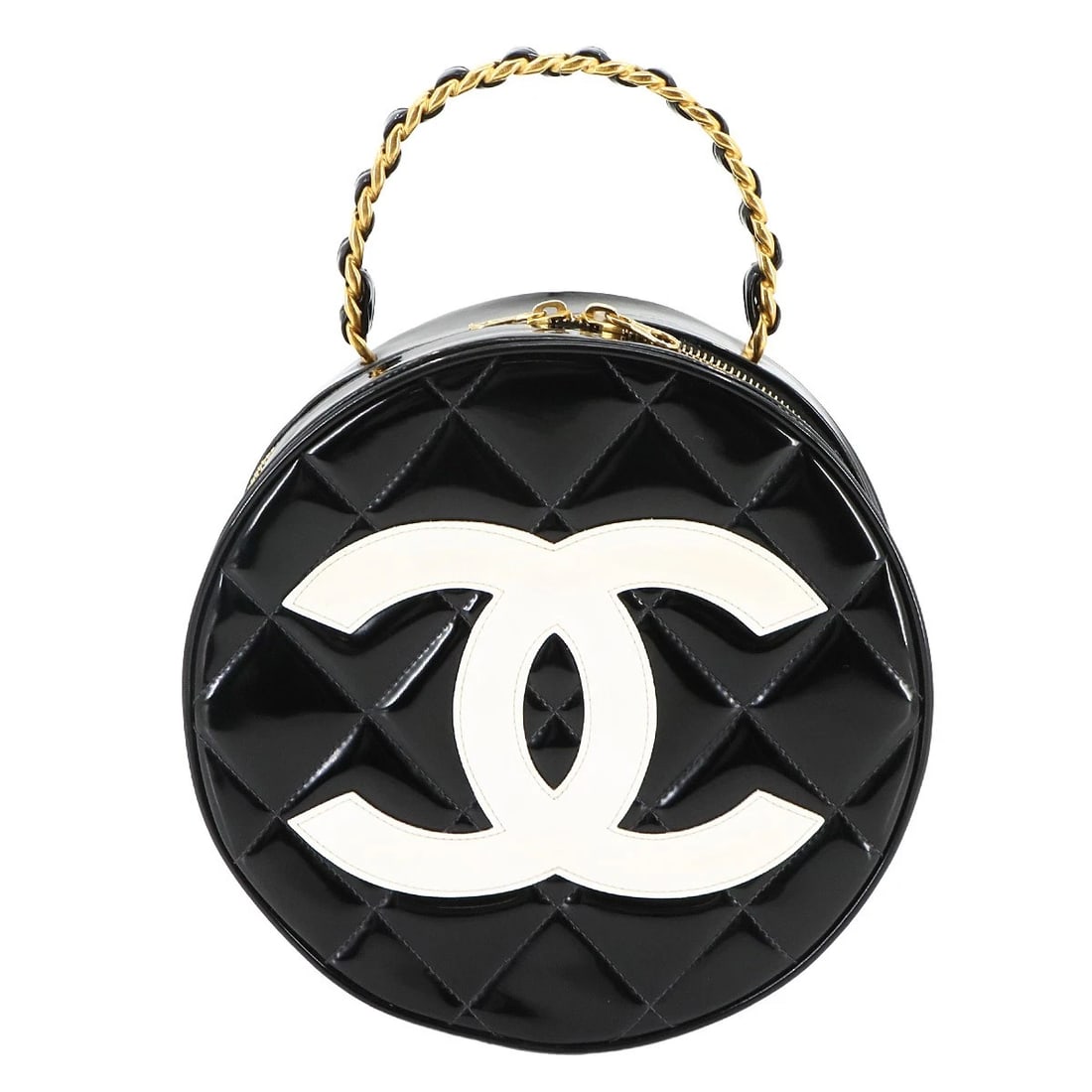 CHANEL MATELASSE ROUND VANITY HAND BAG ENAMEL BLACK WHITE: CHANEL Matelasse Round Vanity Hand Bag Enamel Black White Brand: CHANEL Type: Hand bag Material: Enamel Color: Black , White Size: W 8.27 inch, H 8.27 inch, D 2.95 inch Handle 10.2inch (26cm) Acc