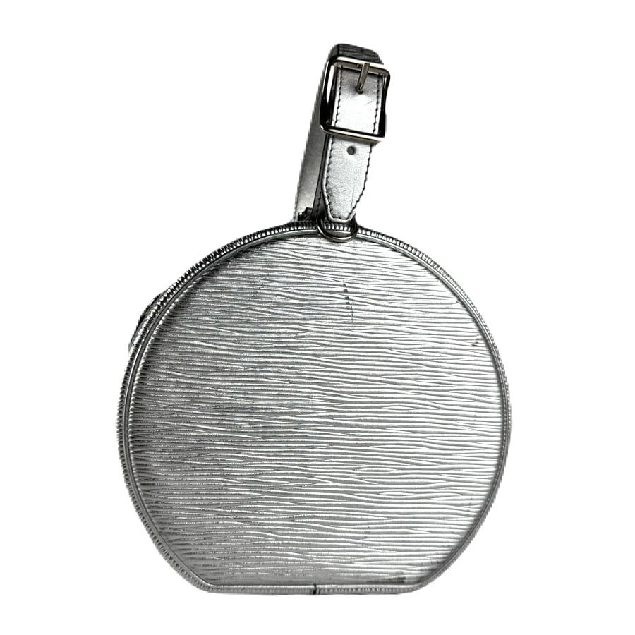 LOUIS VUITTON EPI PETITE BOITE CHAPEAU HANDBAG SHOULDER BAG: LOUIS VUITTON Epi Petite Boite Chapeau Handbag Shoulder Bag Brand: LOUIS VUITTON Type: Handbag Material: Epi Leather Color: Silver Size: W:6.3inx H:6.3inx D:3.1in Handle Length:9.1in Shoulder Leng