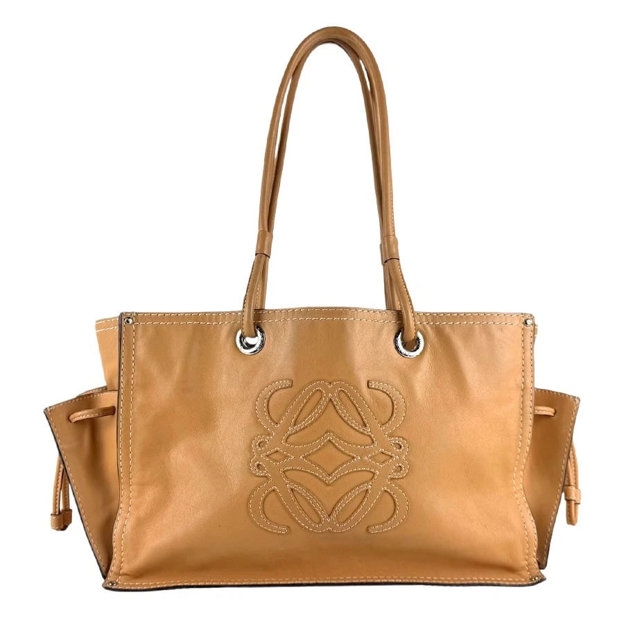 LOEWE ANAGRAM SHOULDER BAG LIGHT BROWN: LOEWE Anagram Shoulder Bag Light Brown Brand: LOEWE Type: Shoulder Bag Material: Leather Color: Light Brown Size: W:12.6inx H:9.1inx D:5.5in Shoulder Length: 23.6in Accessories: None Acces