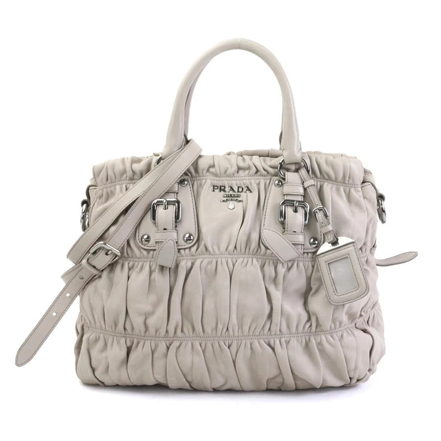 PRADA HANDBAG SHOULDER BAG GREIGE LEATHER: PRADA Handbag Shoulder Bag Greige Leather Brand: PRADA Type: Handbag Material: leather Color: Greige Size: W:11.8inx H:11.0inx D:6.3in Handle drop:4.3in Shoulder drop:18.9 ~ 20.5in Accessories: N