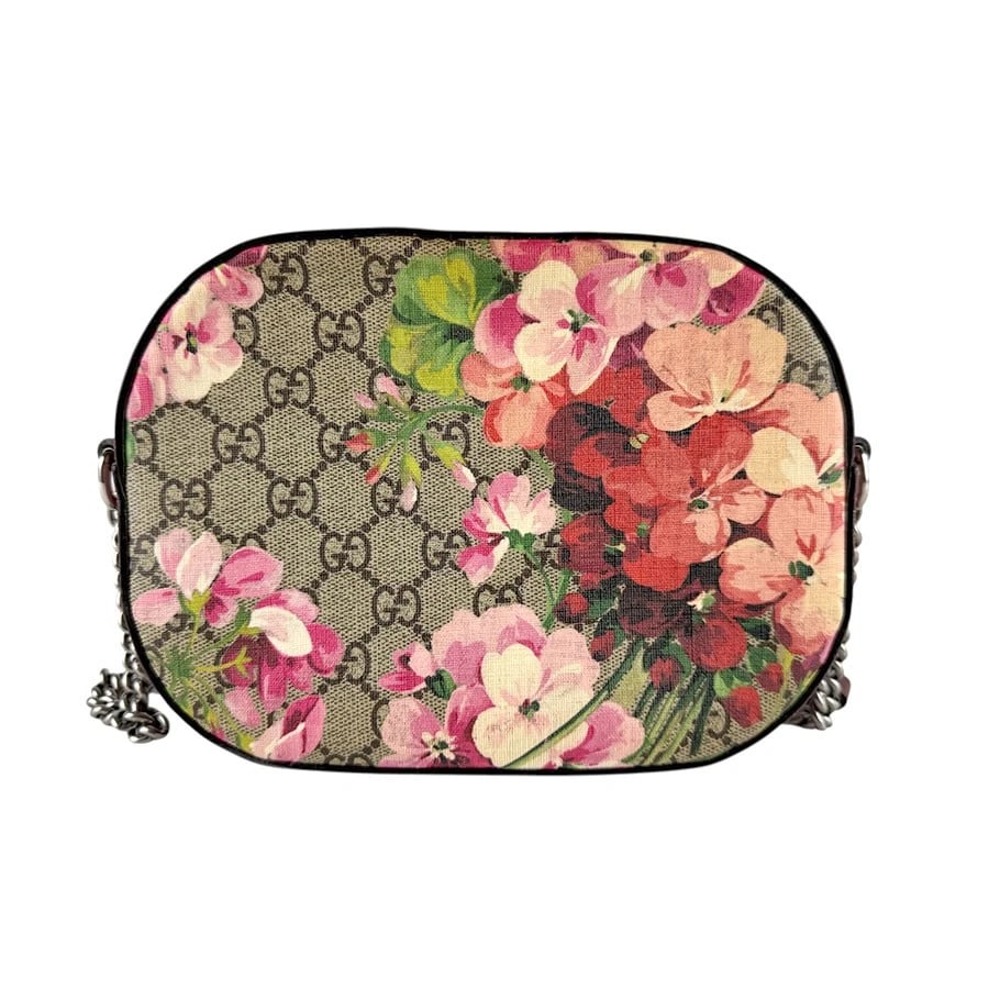 GUCCI GG BLOOMS CROSSBODY SHOULDER BAG: GUCCI GG Blooms Crossbody Shoulder Bag Brand: GUCCI Type: Shoulder Bag Material: PVC Color: Brown X Pink Size: W:7.9inx H:5.9inx D:2.4in Shoulder Length: 51.2in Accessories: None Accessori