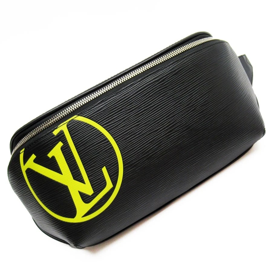 LOUIS VUITTON LV CIRCLE BUM BAGBODY BAG: LOUIS VUITTON LV Circle Bum Bagbody bag Brand: LOUIS VUITTON Type: body bag Material: Epi Leather Color: Noir Size: W:13.8inx H:6.7inx D:1.6in Shoulder Length: 41.3in Accessories: None Acc