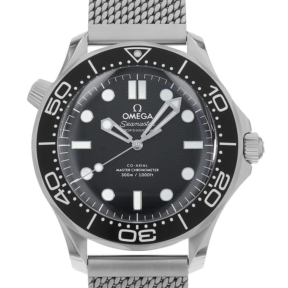 OMEGA SEAMASTER DIVER CO-AXIAL MASTER CHRONOMETER WATCH: OMEGA Seamaster Diver Co-Axial Master Chronometer Watch Brand: OMEGA Type: Wrist watch Material: Band Material Stainless Steel, Case Material Stainless Steel Color: Dial Color Black Size: Band Siz