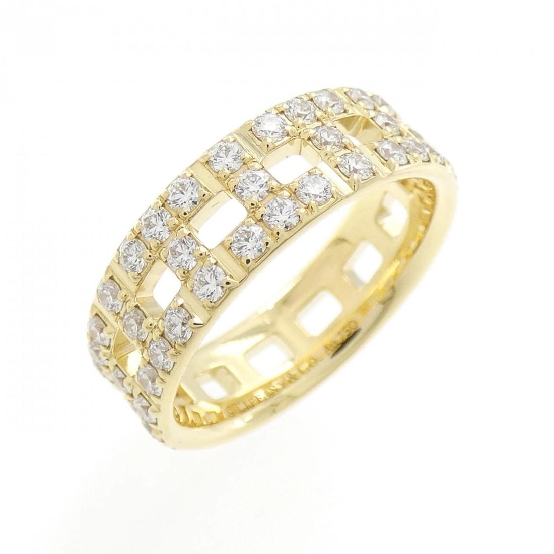 TIFFANY T TRUE WIDE RING: Tiffany T True Wide Ring Brand: Tiffany Type: Ring Material: 750 Yellow Gold Main Stone Natural Color: Yellow Gold Size: 5 (US size) Accessories: None Accessories Notice: When purchasing p