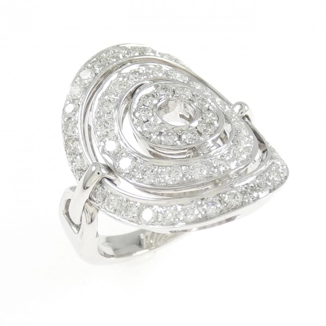 BVLGARI ASTRALE RING: Bvlgari Astrale Ring Brand: BVLGARI Type: Ring Material: 750 White Gold Main Stone Natural Color: White Gold Size: 5 (US size) Accessories: None Accessories Notice: When purchasing pre-own