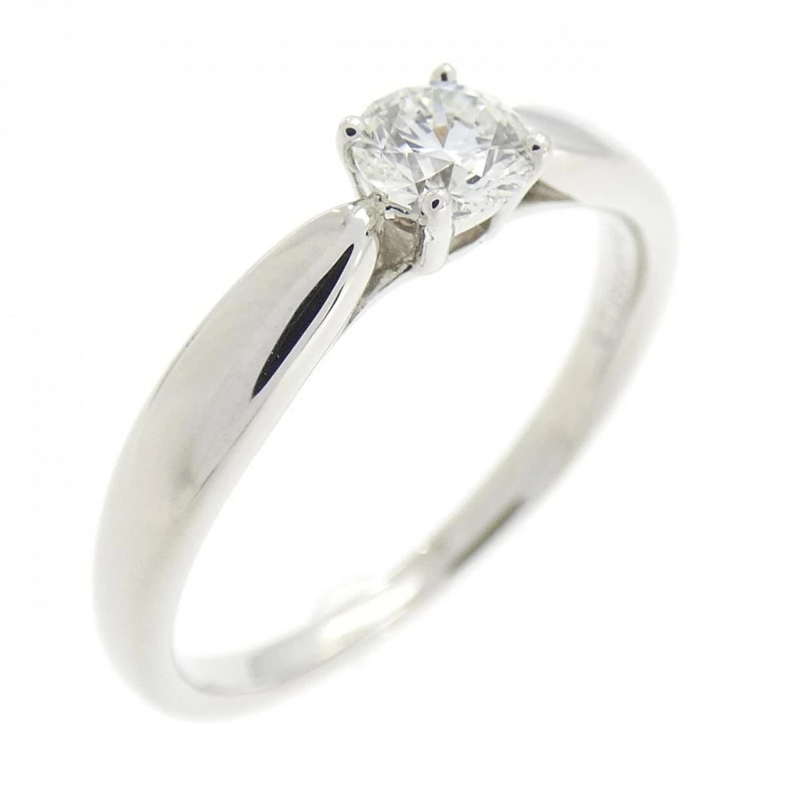 TIFFANY & CO. HARMONY RING: Tiffany & Co. Harmony Ring Brand: Tiffany Type: Ring Material: Platinum 950 Main Stone Natural Color: Platinum Size: 5 (US size) Accessories: None Accessories Notice: When purchasing