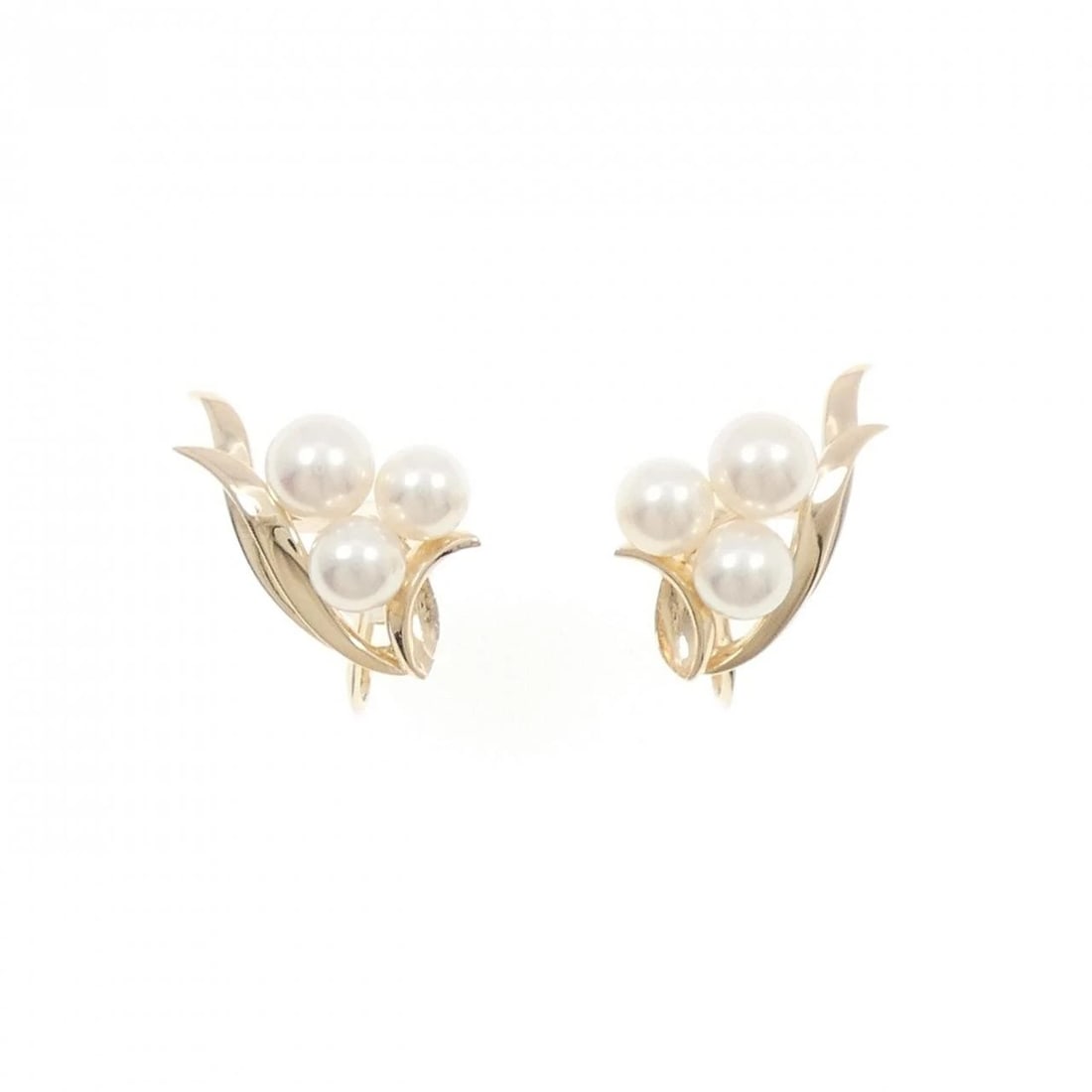 TASAKI AKOYA PEARL EARRINGS: TASAKI Akoya Pearl Earrings Brand: TASAKI Type: Earrings Material: K14 Yellow Gold Main Stone Akoya Pearl Color: K14 Yellow Gold Size: HxW: 20.7mmx19.2mm Accessories: None Accessories Notice:
