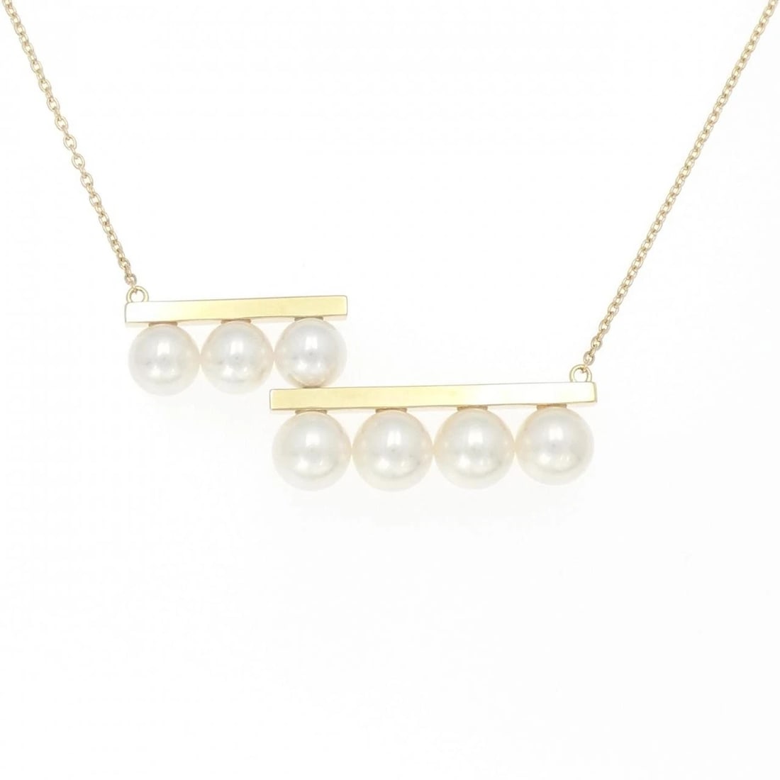TASAKI BALANCE STEP NECKLACE: TASAKI Balance Step Necklace Brand: TASAKI Type: Necklace Material: 750 Yellow Gold Main Stone Akoya Pearl Color: Yellow Gold Size: 40-45cmActualSize Pendant top H x W: 18.6mmx44.2mm Chain