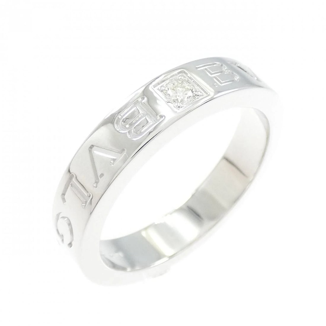 BVLGARI B.ZERO1 RING: BVLGARI B.zero1 Ring Brand: BVLGARI Type: Ring Material: 750 White Gold Main Stone Natural Color: White Gold Size: 6-6.5 (US size) Accessories: None Accessories Notice: When purchasing