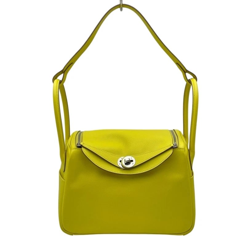 HERMES LINDY 26 SHOULDER BAG: HERMES Lindy 26 Shoulder Bag Brand: HERMES Type: Shoulder Bag Material: Evercolor Color: Lime SVHardware Size: W10.2 x H7.5x D5.1inch Accessories: None Accessories Notice: When purchasing