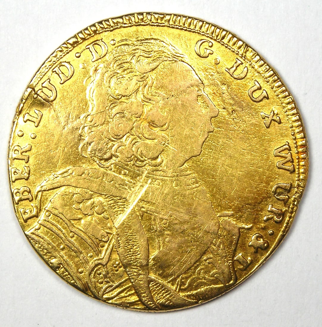 1732 GERMANY WURRTEMBERG GOLD CAROLIN EBERHARD LUDWIG COIN: 1732 Germany Wurrtemberg Gold Carolin Eberhard Ludwig Coin Composition: Gold Year: 1732 Denomination: Carolin Fineness: None Country of Origin: Germany Accessories: None Accessories Notice