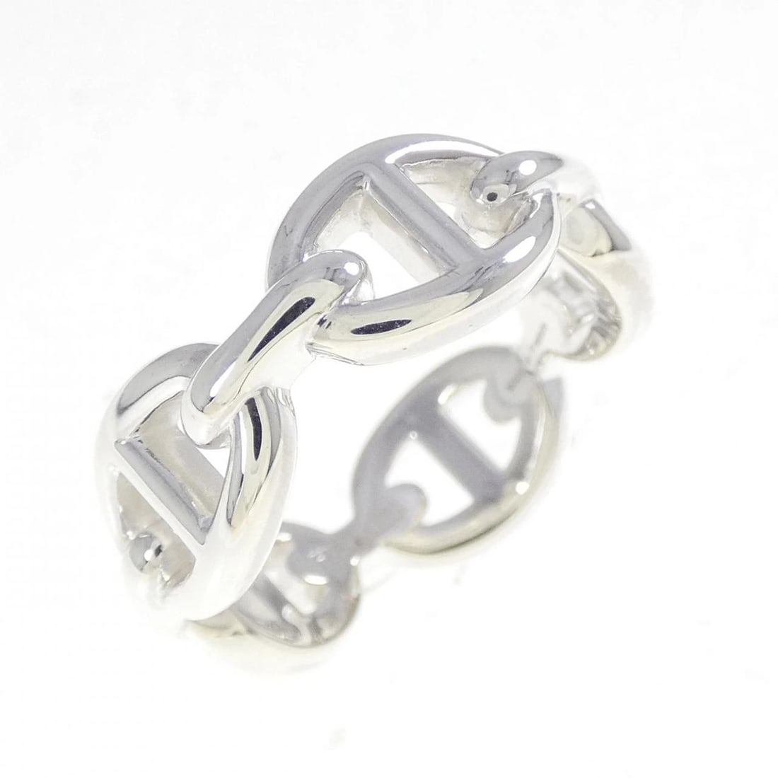 HERMES CHAINE D'ANCRE ENCHENE RING: HERMES Chaine d'Ancre Enchene Ring Brand: HERMES Type: Ring Material: 925 Silver Color: Silver Size: 6.5-7 (US size) Accessories: None Accessories Notice: When purchasing pre-owned goods,
