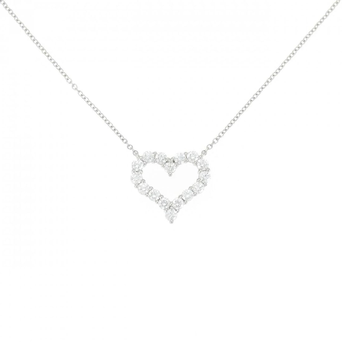 TIFFANY CENTIMENTAL HEART SMALL NECKLACE: Tiffany Centimental Heart Small Necklace Brand: Tiffany Type: Necklace Material: Platinum 950 Main Stone Natural Color: Platinum Size: 42cm Accessories: None Accessories Notice: When