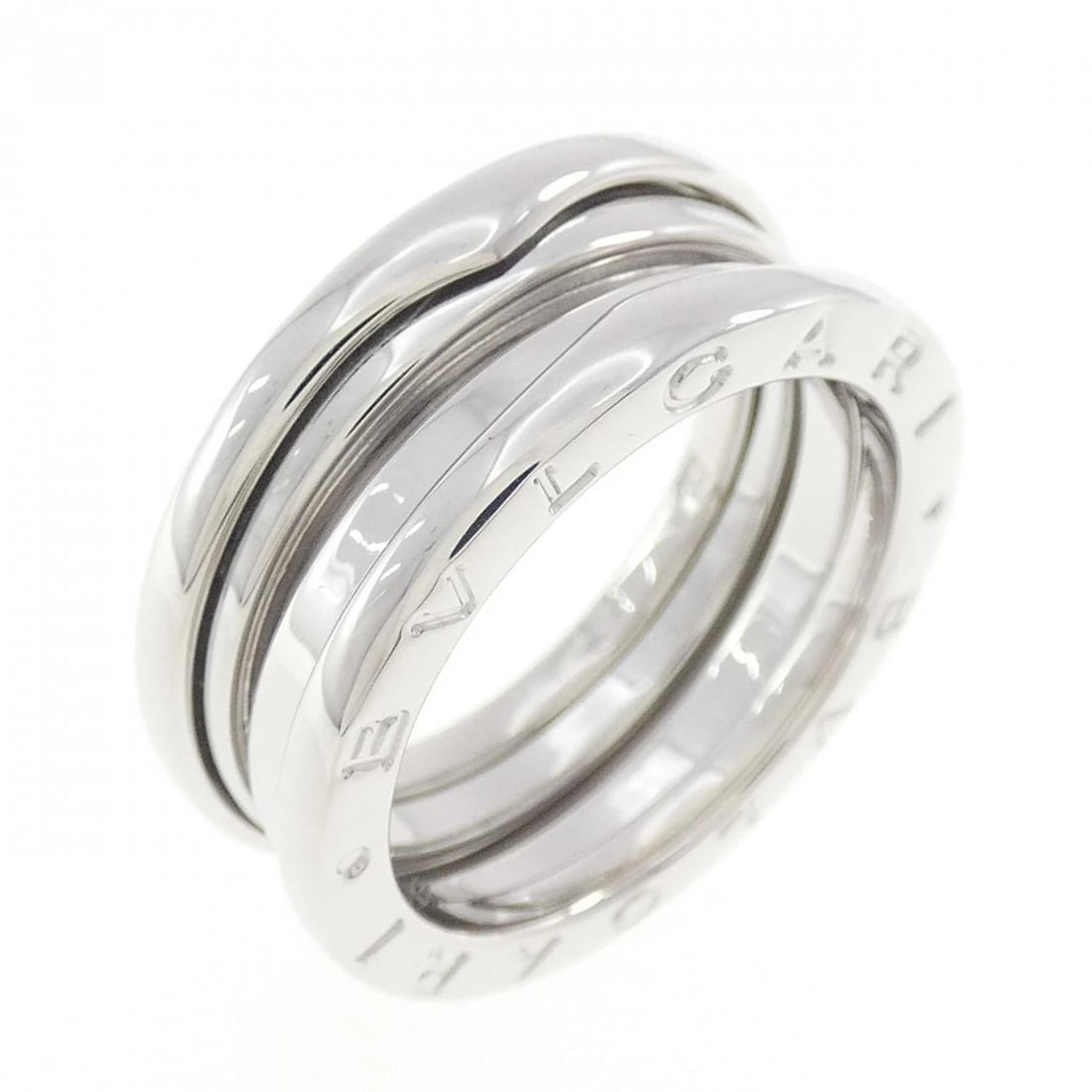 BVLGARI B.ZERO1 3 BANDS RING: BVLGARI B.zero1 3 Bands Ring Brand: BVLGARI Type: Ring Material: 750 White Gold Color: White Gold Size: 6.5-7 (US size) Accessories: None Accessories Notice: When purchasing pre-owned goods,