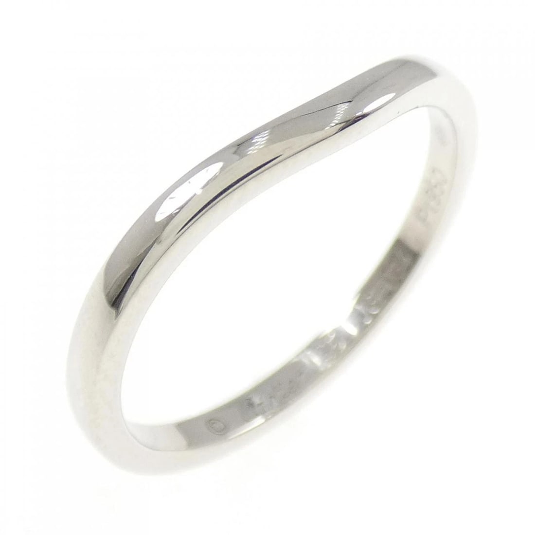 CARTIER BALLERINA RING: Cartier ballerina Ring Brand: Cartier Type: Ring Material: Platinum 950 Color: Platinum Size: 7.5-8 (US size) Accessories: None Accessories Notice: When purchasing pre-owned goods, please