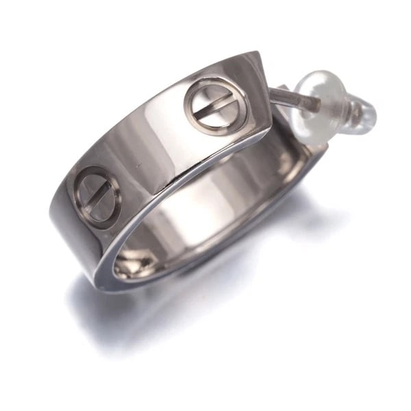 CARTIER SINGLE EARRING LOVE HOOP 18K 750 WHITE GOLD: Cartier Single Earring Love Hoop 18K 750 White Gold Brand: Cartier Type: Single Earring Material: 18K / 750 / White Gold Color: White Gold Size: Design size: length 19.5 x 19.7 x thickness