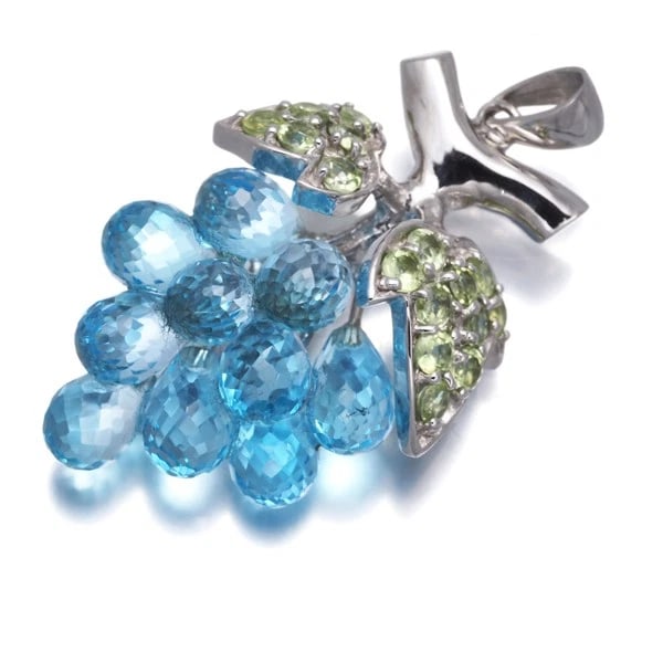 TOPAZ 8.98CT PERIDOT GRAPES PENDANT 18K 750 WHITE GOLD (1 of 2)