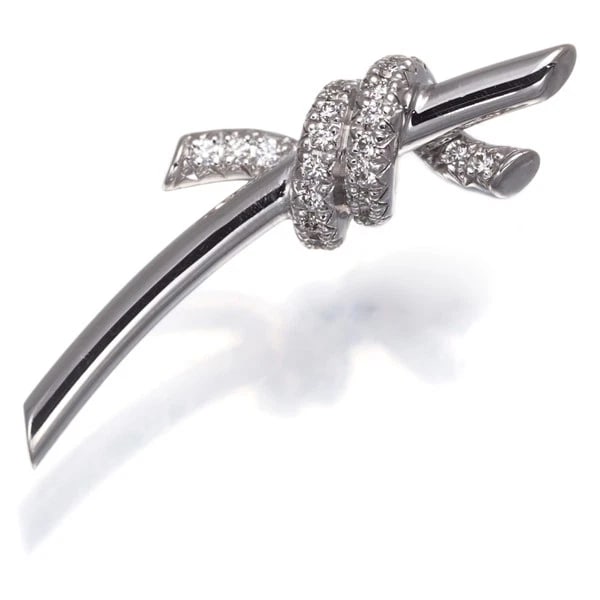 TIFFANY&CO. SINGLE EARRING DIAMOND KNOT 18K 750 WHITE GOLD: Tiffany&Co. Single Earring Diamond Knot 18K 750 White Gold Brand: Tiffany & Co. Type: Single Earring Material: 18K / 750 / White Gold Main Stone/Creation Natural Color: White Gold Size: Design siz