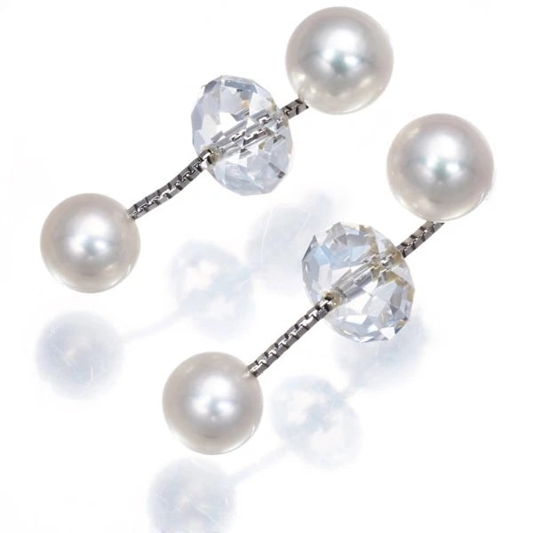 TASAKI EARRINGS AKOYA PEARL CRYSTAL VARIE 2WAY 18K WG: TASAKI Earrings Akoya Pearl Crystal Varie 2way 18K WG Brand: TASAKI Type: Earrings Material: 18K / 750 / White Gold Color: White Gold Size: Design size: 30.7 x 8.0mm Accessories: None