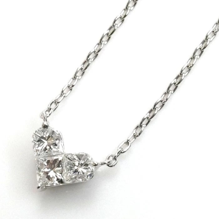 STAR JEWELRY MYSTERIOUS HEART DIAMOND NECKLACE: STAR JEWELRY Mysterious Heart Diamond Necklace Brand: STAR JEWELRY Type: Necklace Material: Platinum Main Stone/Creation Natural Color: Silver Size: Adjuster Length: Approx. 1.6 inches Chain Width