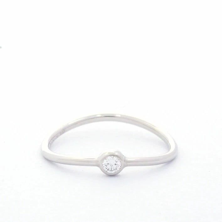 TIFFANY & CO. ELSA PERETTI BAND RING PLATINUM PT950 DIAMOND: Tiffany & Co. Elsa Peretti Band Ring Platinum Pt950 Diamond Brand: Tiffany & Co. Type: Ring Material: Platinum Main Stone/Creation Natural Color: Silver Size: 4.5-4.75 US Accessories: None