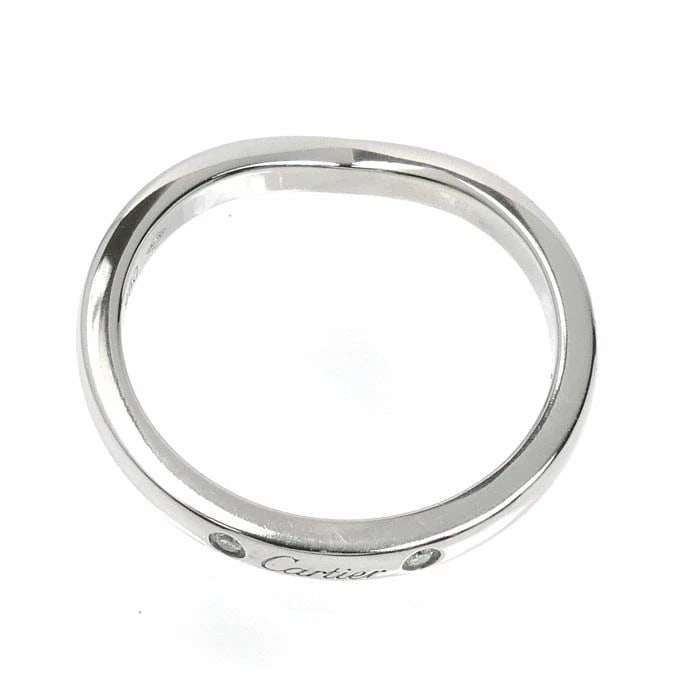 CARTIER BALLERINE CURVE WEDDING RING PT950 3P DIAMOND: Cartier Ballerine Curve Wedding Ring Pt950 3P Diamond Brand: Cartier Type: Ring Material: Platinum 950 Main Stone/Creation Natural Color: Silver Size: 4.5 US Accessories: None Accessories