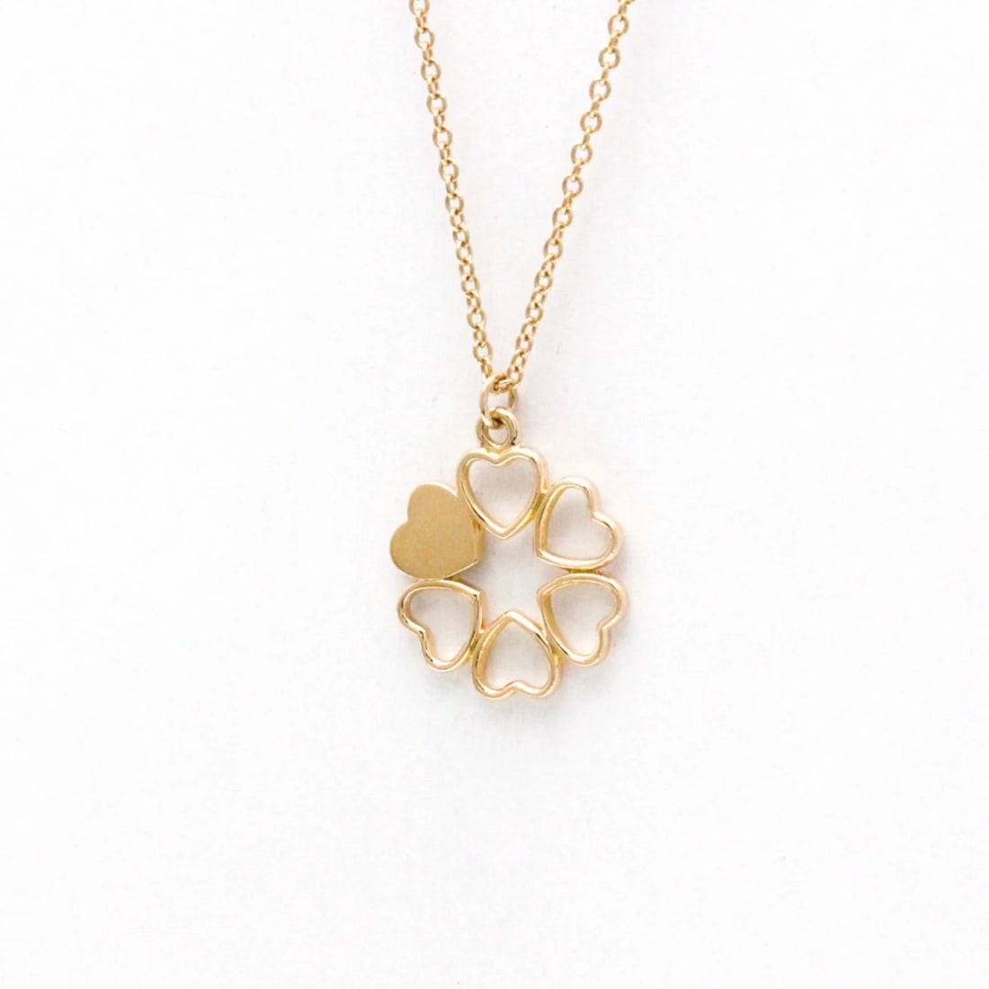 TIFFANY & CO. CROWN OF HEARTS PENDANT NECKLACE 18K PINK GOLD: Tiffany & Co. Crown of Hearts Pendant Necklace 18K Pink Gold Brand: Tiffany & Co. Type: Pendant Necklace Material: 18K Pink Gold Color: Pink Gold Size: Necklace Length: 16.14 in / 41 cm Pendant Si