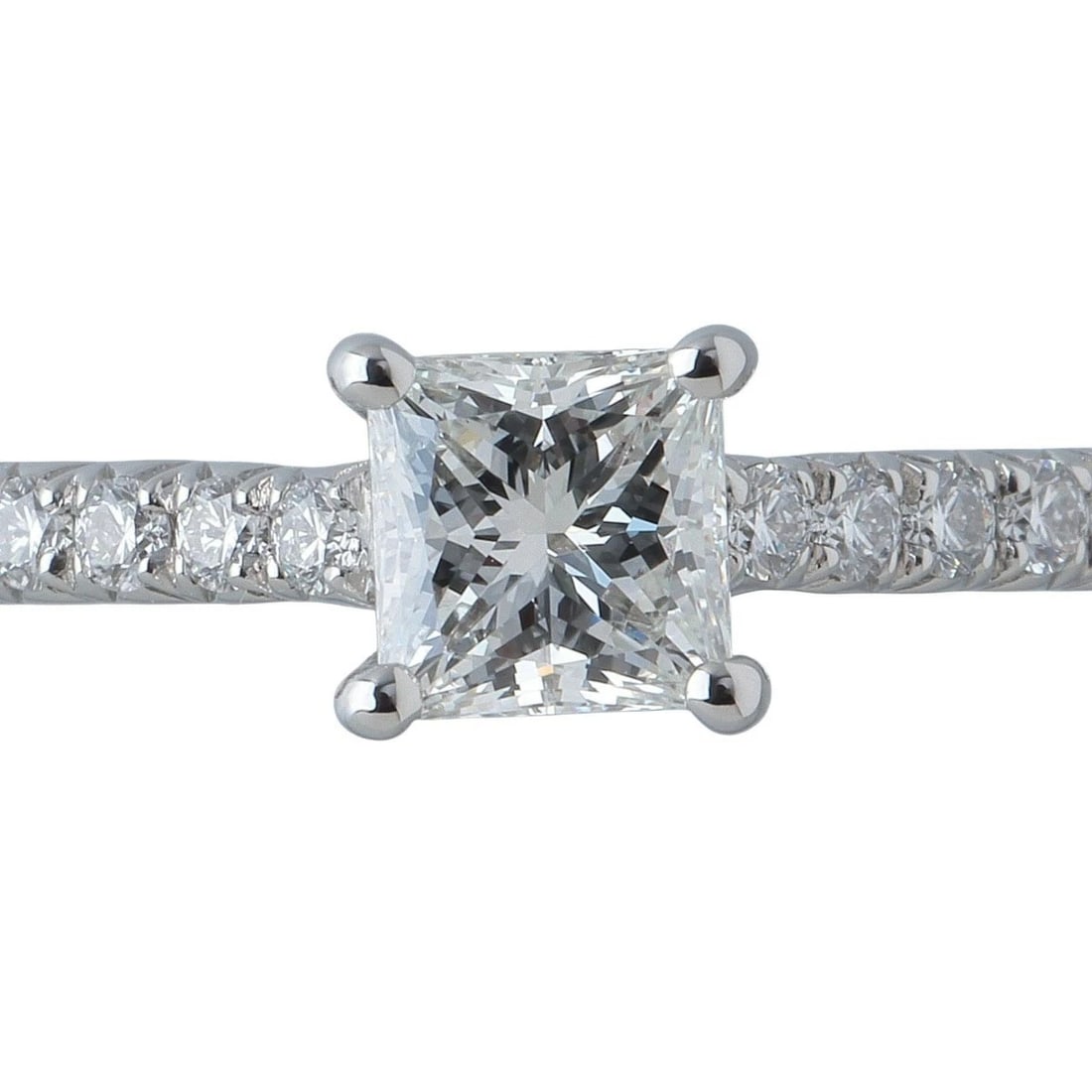 TIFFANY & CO. NOVO SOLITAIRE DIAMOND RING (1 of 2)