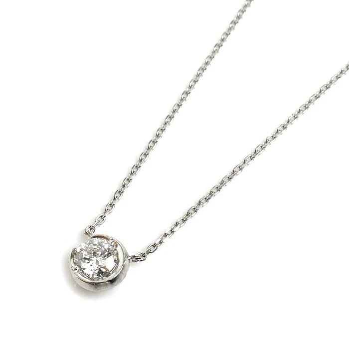 STAR JEWELRY DIAMOND MOON SETTING NECKLACE: STAR JEWELRY Diamond Moon Setting Necklace Brand: STAR JEWELRY Type: Necklace Material: Platinum Main Stone/Creation Natural Color: Platinum Size: Necklace Length: Approx. 14.6–15.7 in (37–40