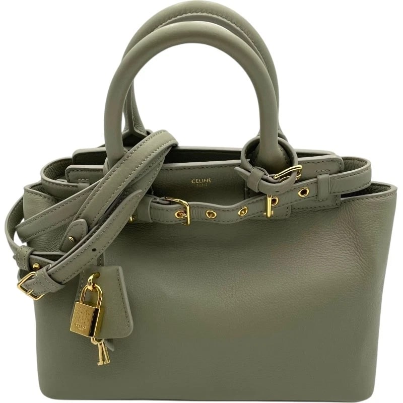 CELINE TEEN CONTI BAG SHOULDER BAG: CELINE Teen Conti Bag Shoulder Bag Brand: CELINE Type: Shoulder Bag Material: leather Color: Green GDHardware Size: W11.0 x H6.7x D4.5inch Shoulder:44.7inch Accessories: None Accessories